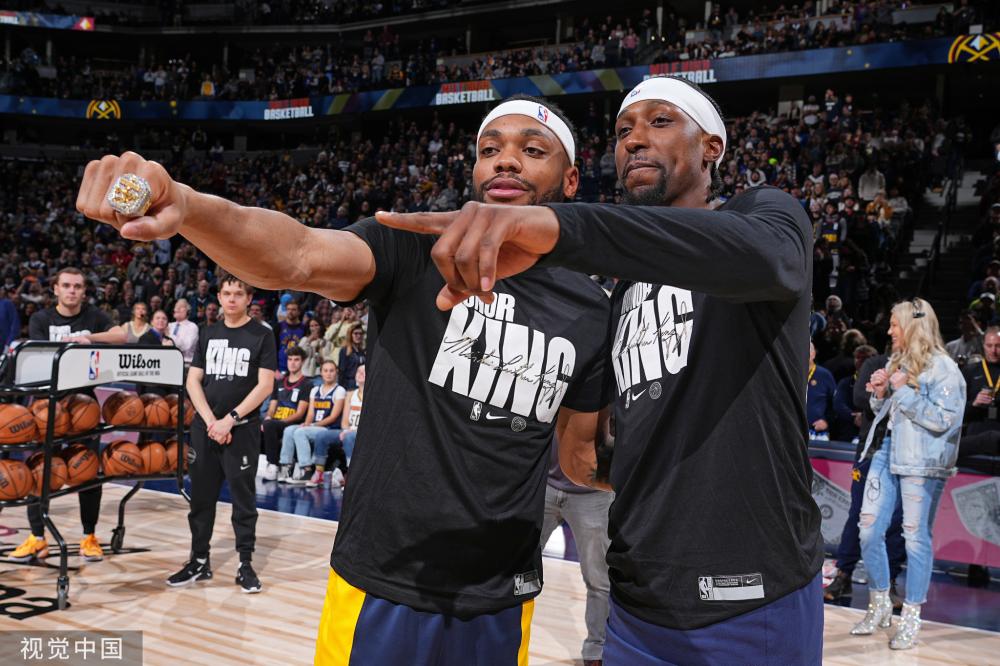 枪手迎战富 枪手迎战富